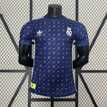 Versione del giocatore maglia Real Madrid 2025