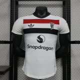 Versione del giocatore maglia Manchester United terzo 2025