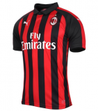 Thai prima maglia Milan 2019