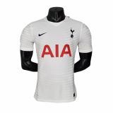 Versione del giocatore maglia Tottenham casa 2022