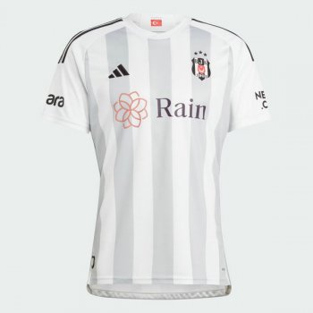 Thai prima maglia Besiktas 2024