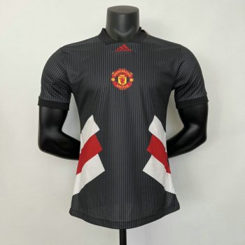 Versione del giocatore maglia Manchester United ICONS 2023