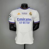 Versione del giocatore maglia Real Madrid versione finale casa 2022