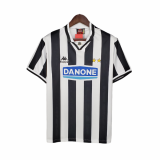 prima maglia Juventus Retro 1994 1995