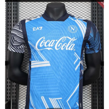 Versione del giocatore maglia Napoli pre-partita 2025