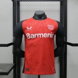 Versione del giocatore maglia Bayer 04 Leverkusen casa 2025