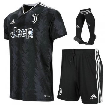 seconda maglia Juventus bambino 2023 con calze