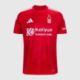 Thai prima maglia Nottingham Forest 2025