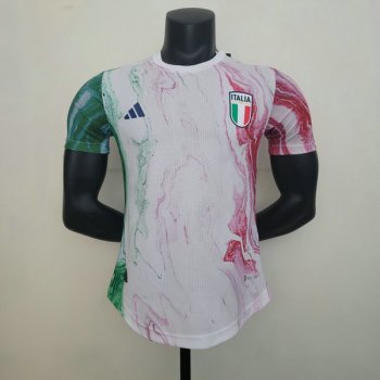 Versione del giocatore maglia Italia formazione 2024